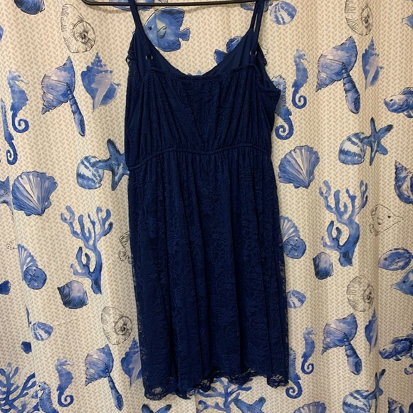 Causal lace dress - Picture 2 of 4